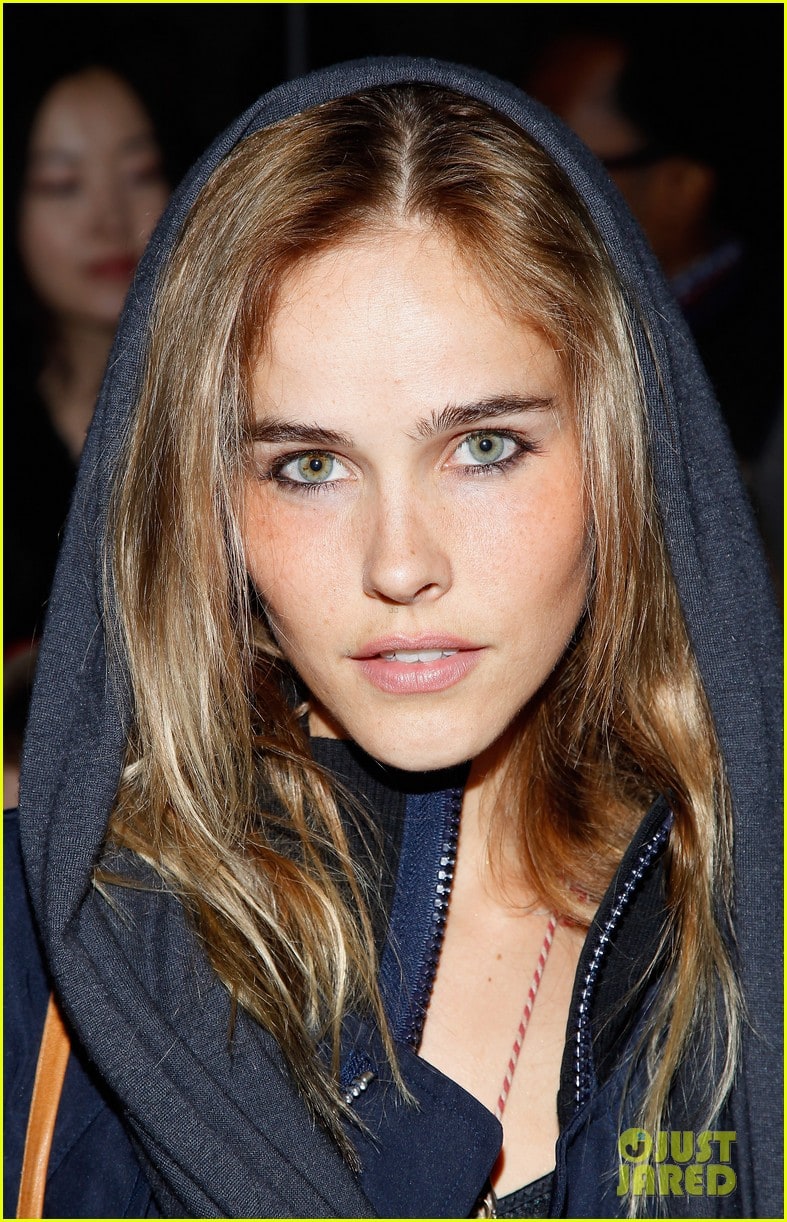 Isabel Lucas image