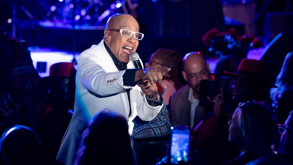 Peabo Bryson