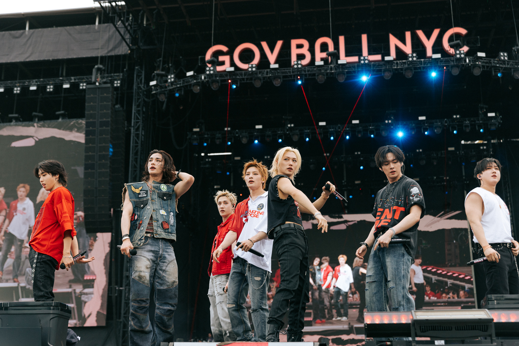 Stray Kids