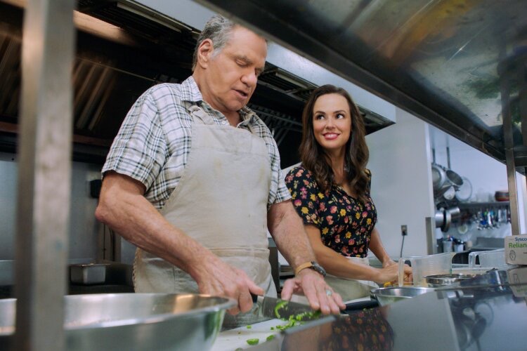 Erin Cahill