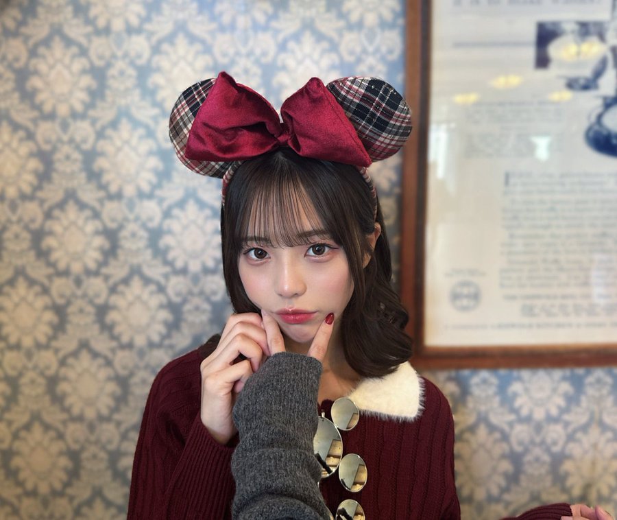 Hina Kikuchi