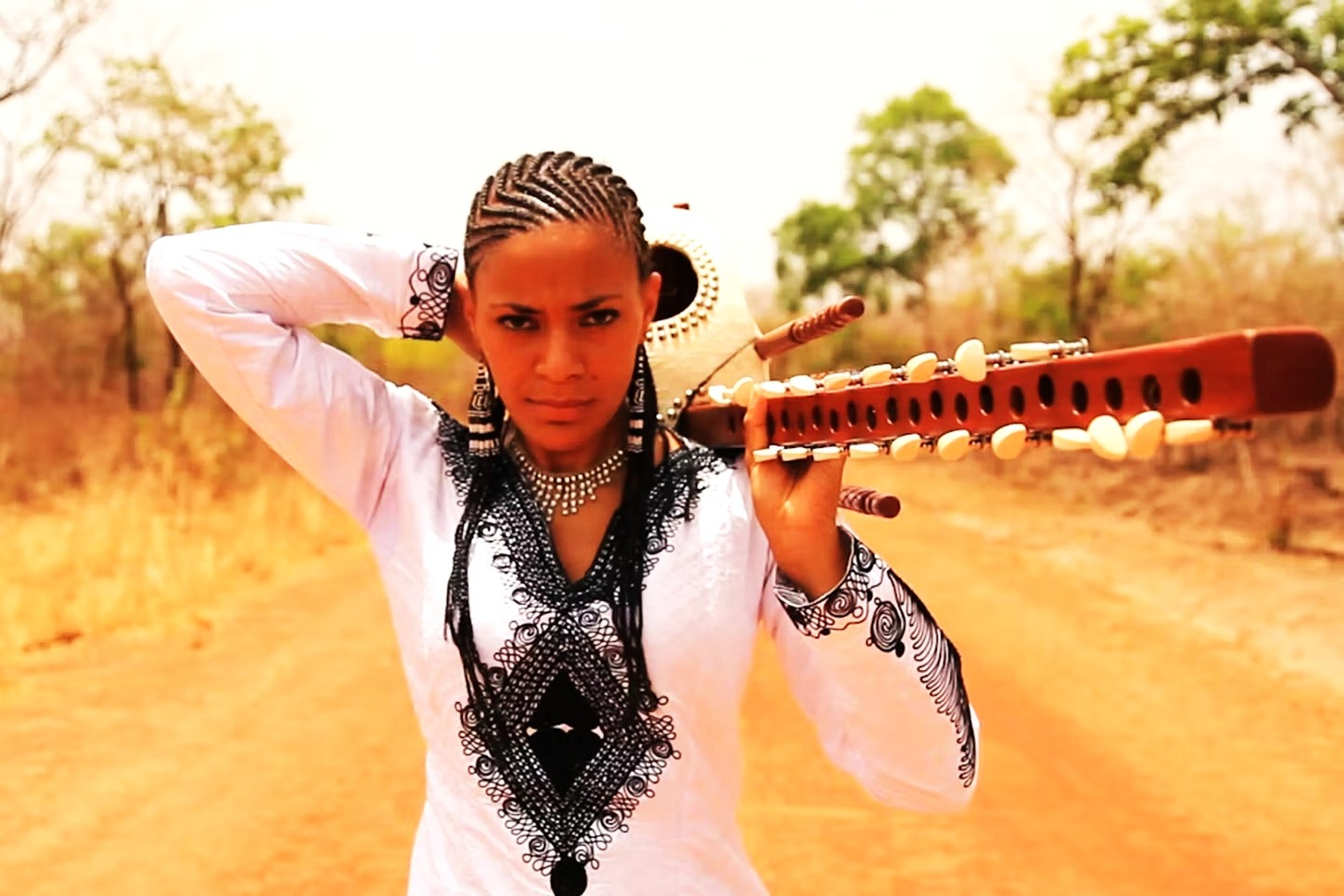 Sona Jobarteh Sona Jobarteh