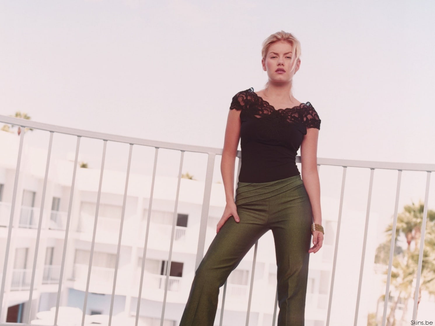 Elisha Cuthbert Elisha Cuthbert