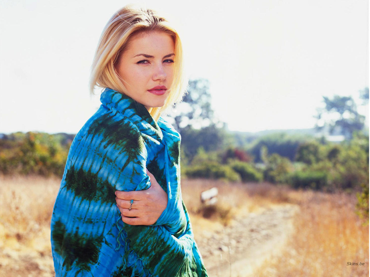 Elisha Cuthbert Elisha Cuthbert