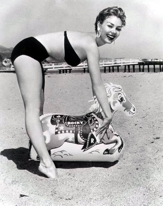 Mitzi Gaynor Picture mitzi-gaynor-picture