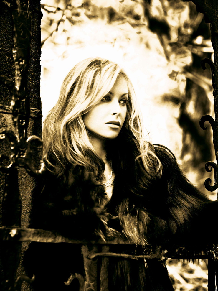 Picture of Anastacia McPherson