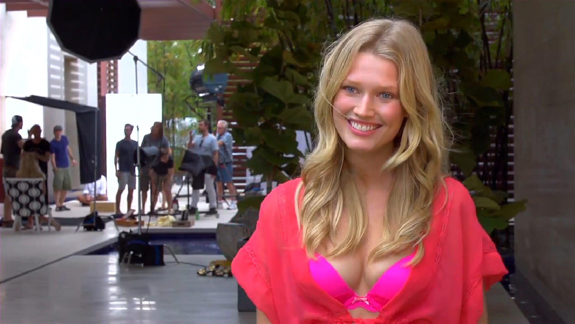 Toni Garrn