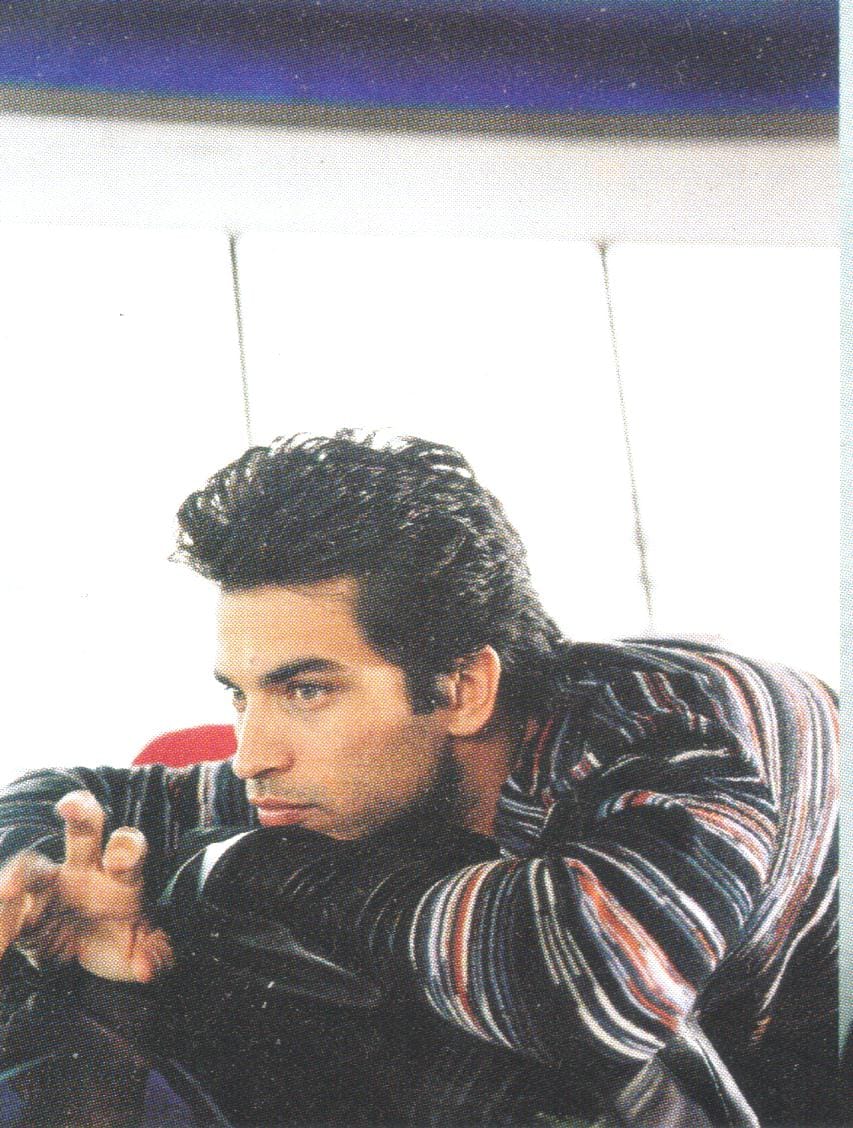 Next photo of Johnathon Schaech