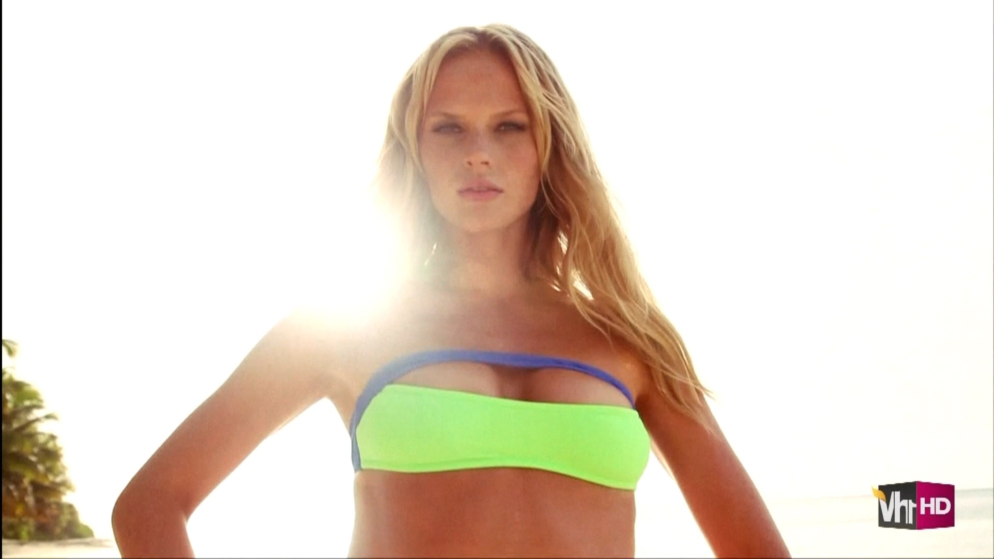 Anne Vyalitsyna