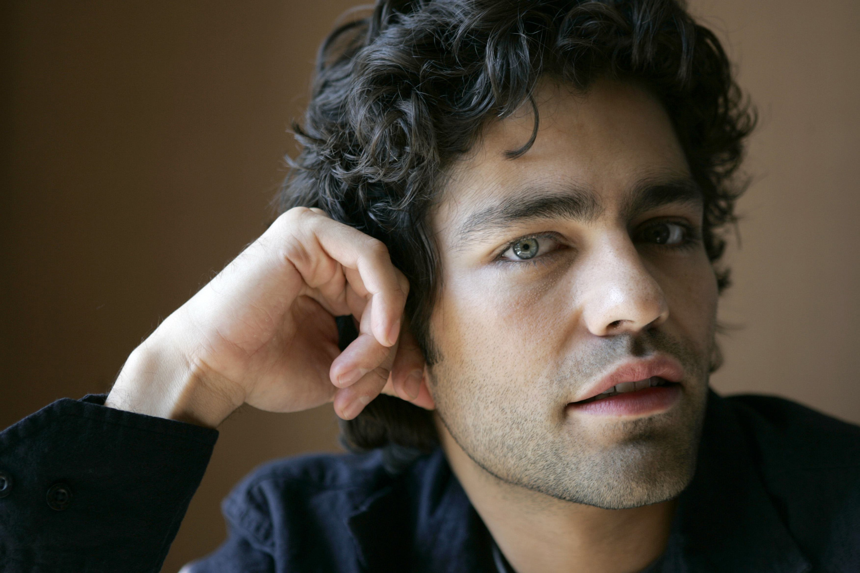 Adrian Grenier