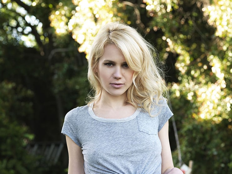 Kristen Hager images