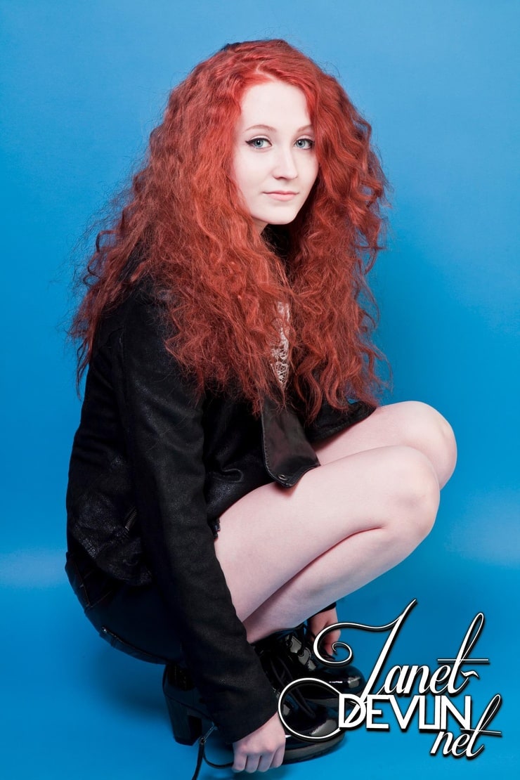 Picture of Janet Devlin