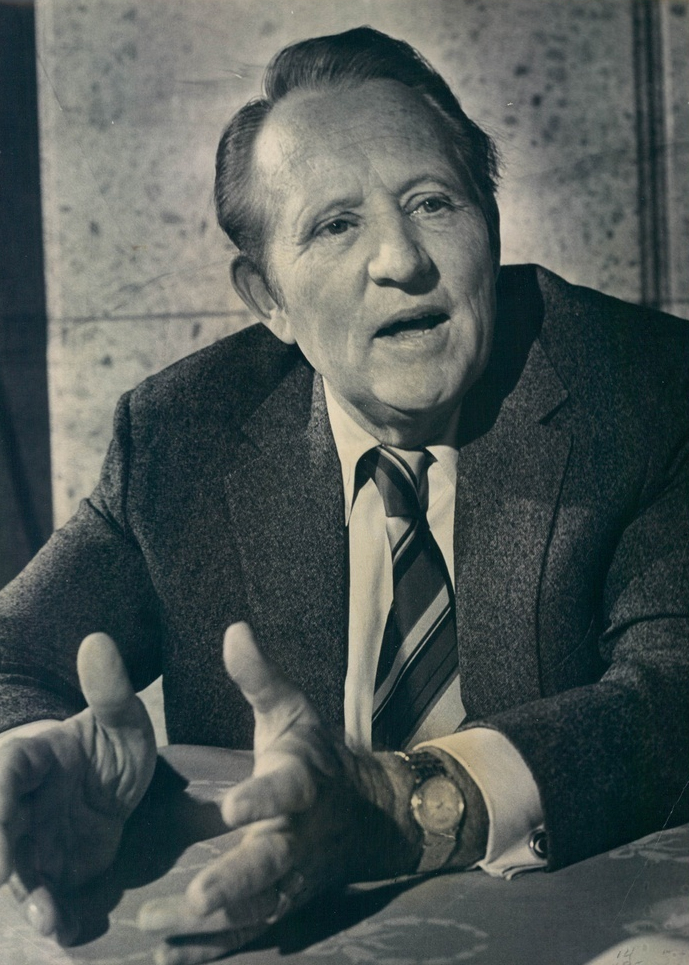 Picture of Art Linkletter