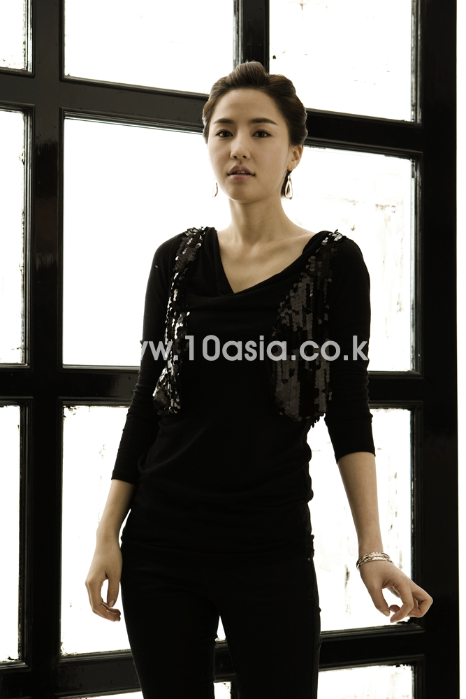 Picture of Gong Hyun Joo