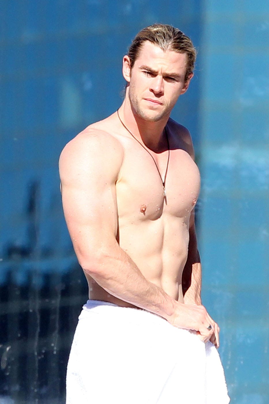 Chris Hemsworth picture