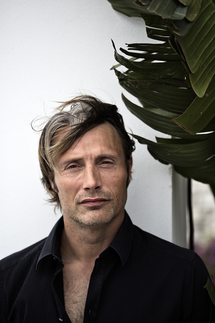 Next photo of Mads Mikkelsen