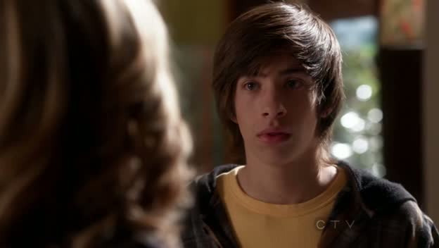 Jimmy Bennett - No Ordinary Family S01E19