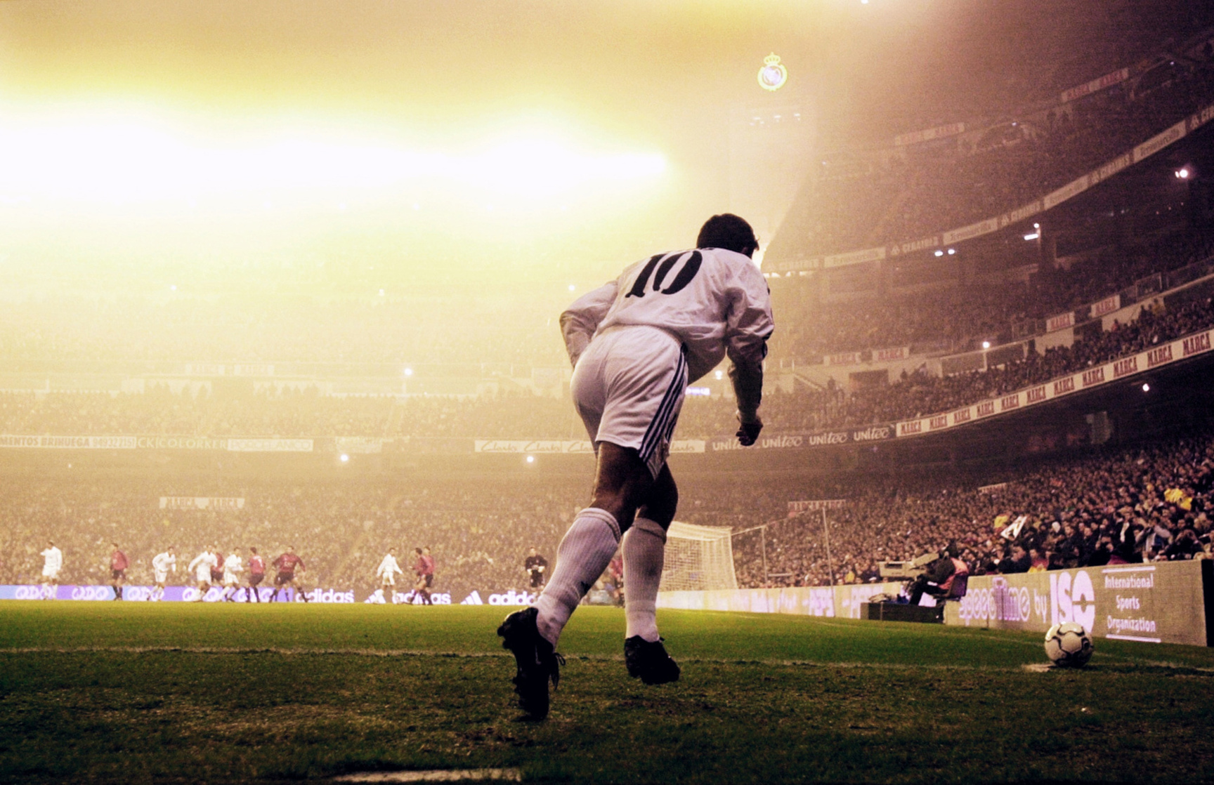 Luis Figo