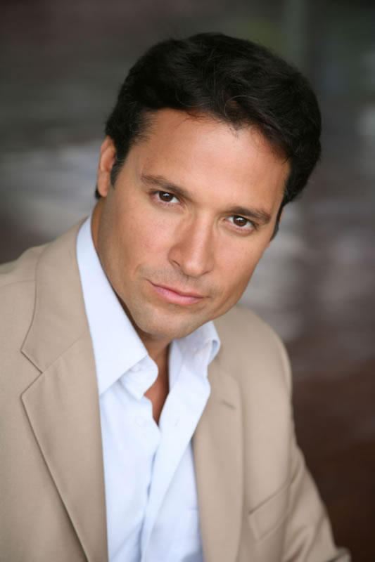 Picture of Ricardo Álamo