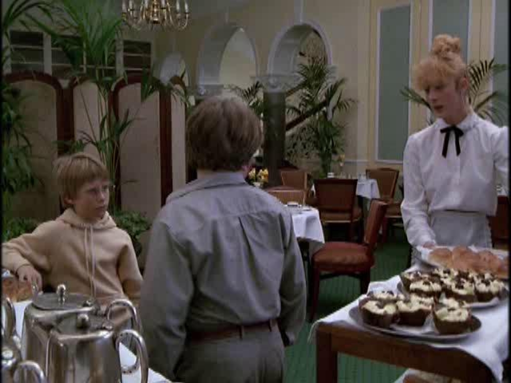 The Witches (1990) The Witches (1990)