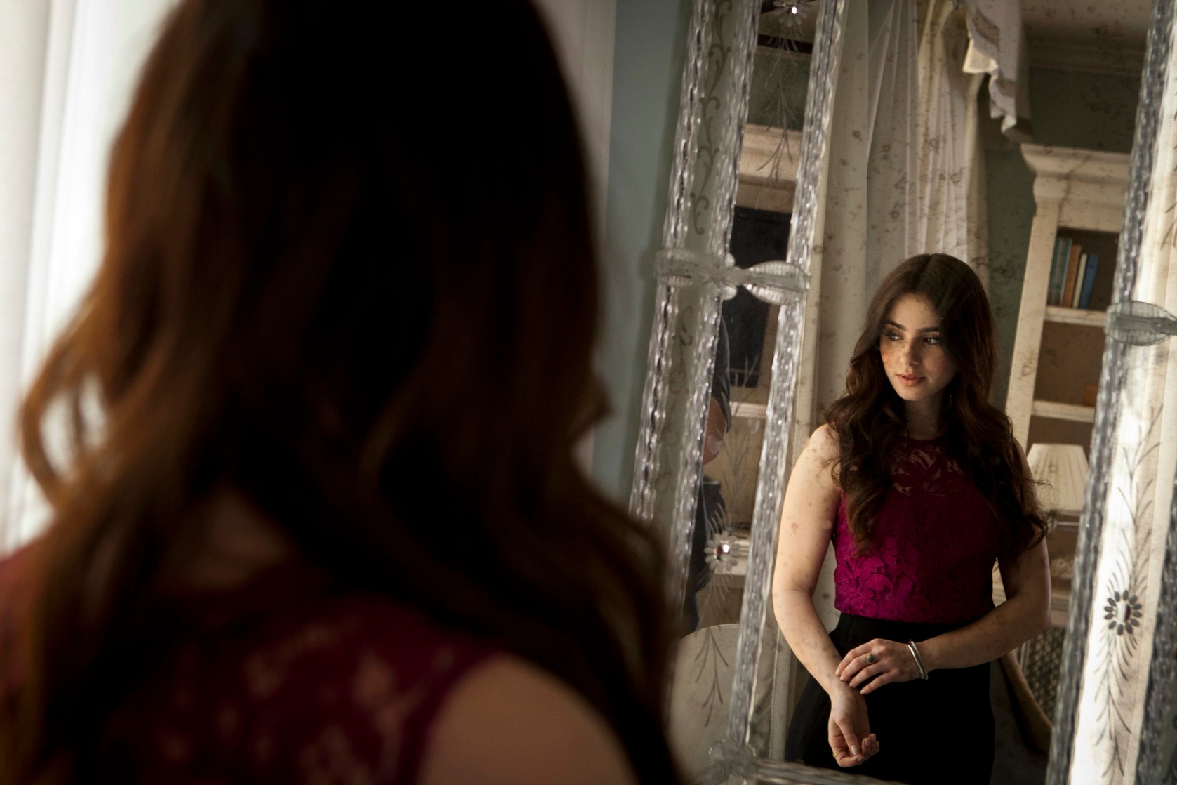Lily Collins