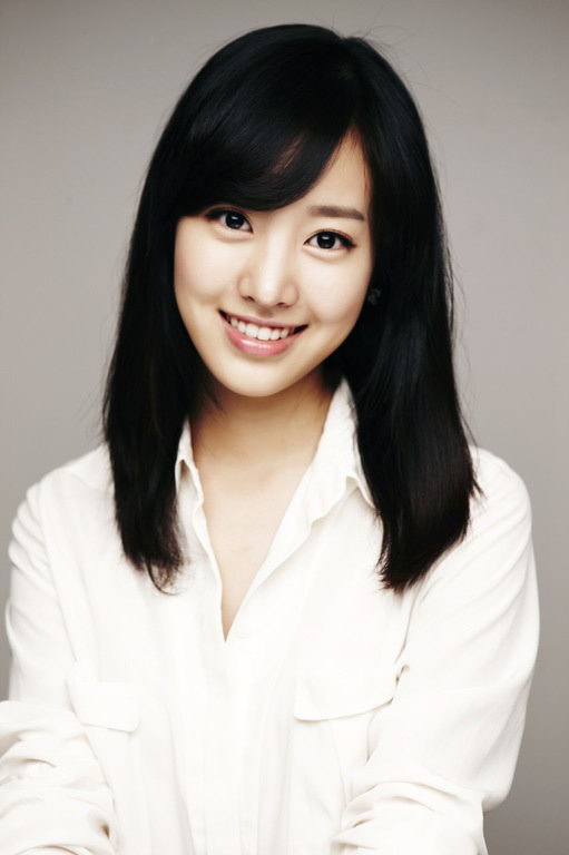 Picture of Jin Se-Yeon