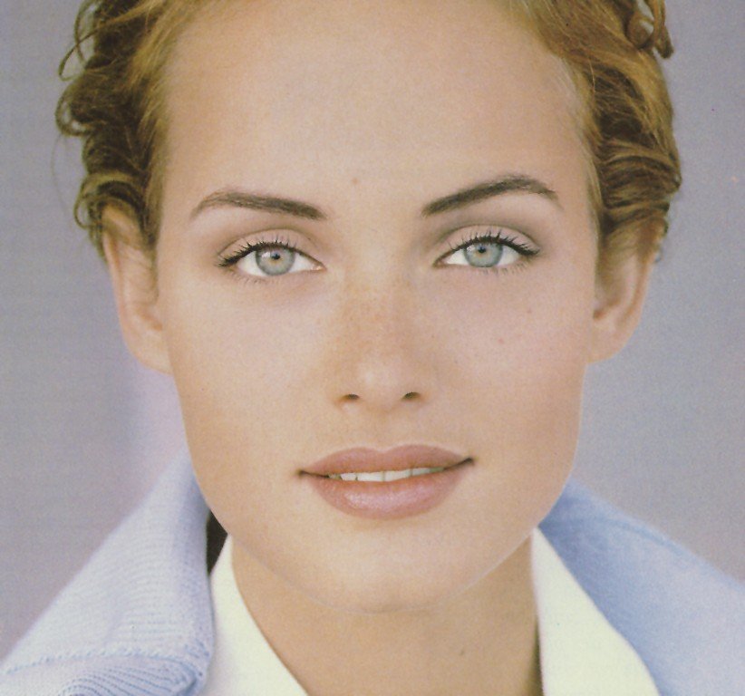 Amber Valletta Amber Valletta