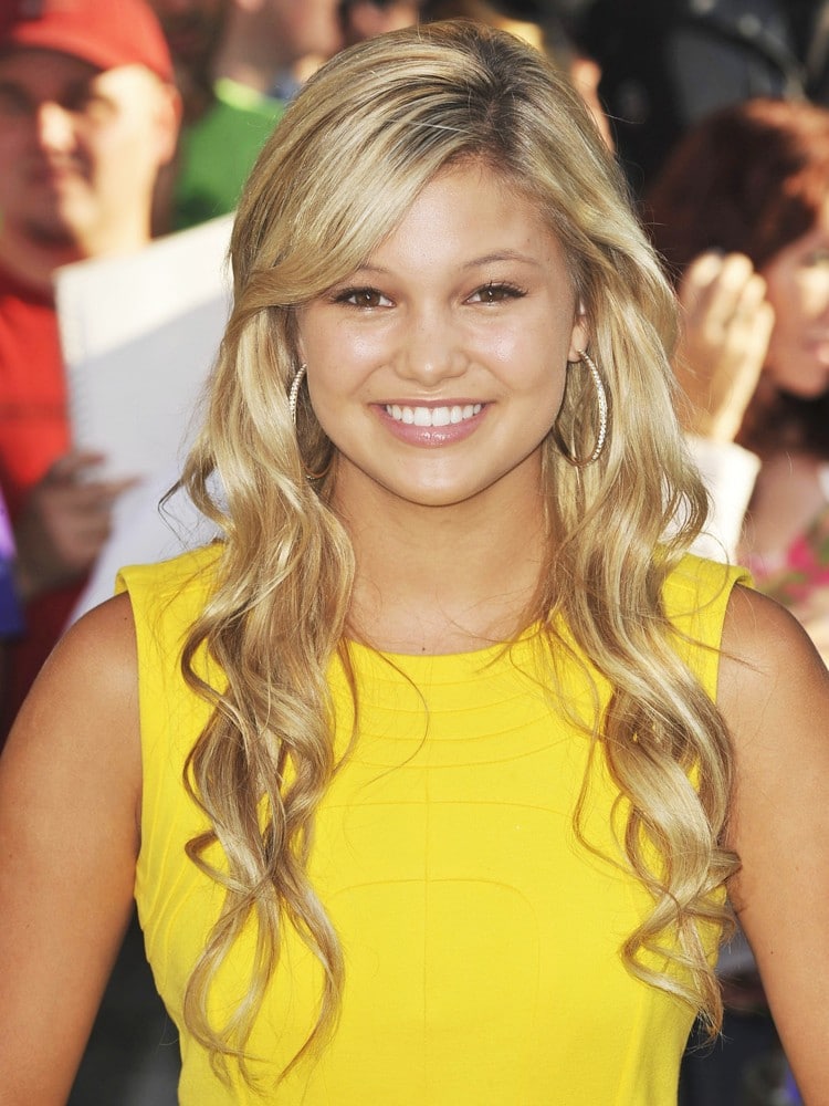 Olivia Holt picture