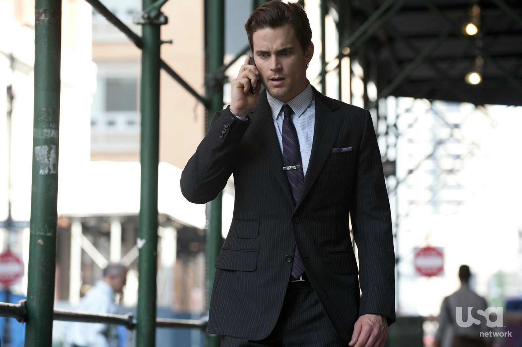 Picture of White Collar