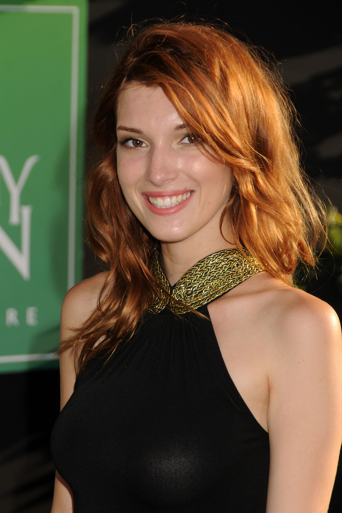 Picture of Dani Thorne