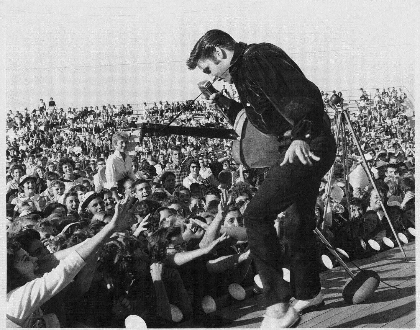 Elvis Presley Elvis Presley