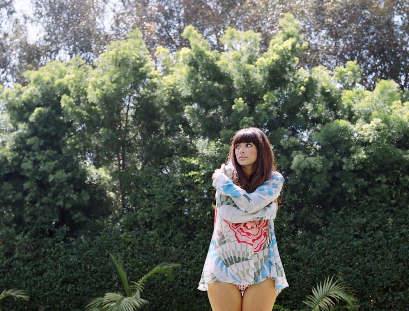 Hannah Simone Hannah Simone