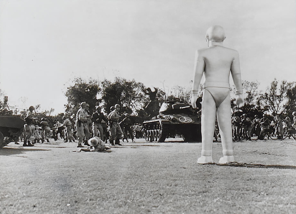 The Day the Earth Stood Still The Day the Earth Stood Still