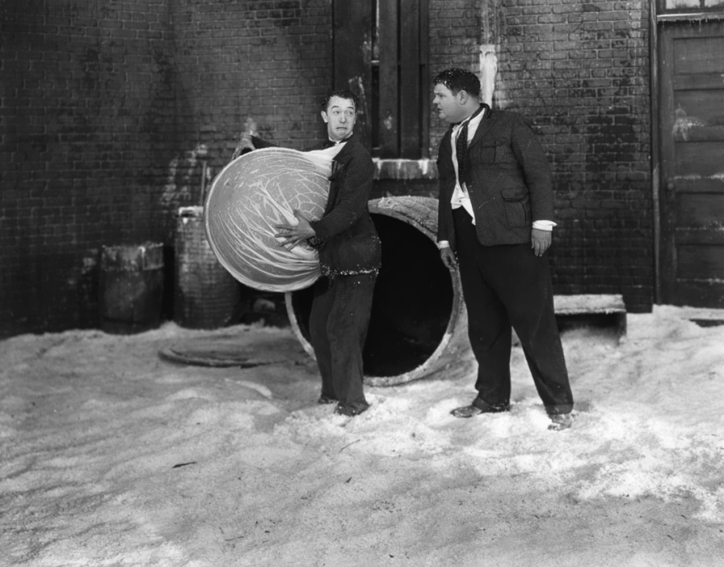 Below Zero                                  (1930)