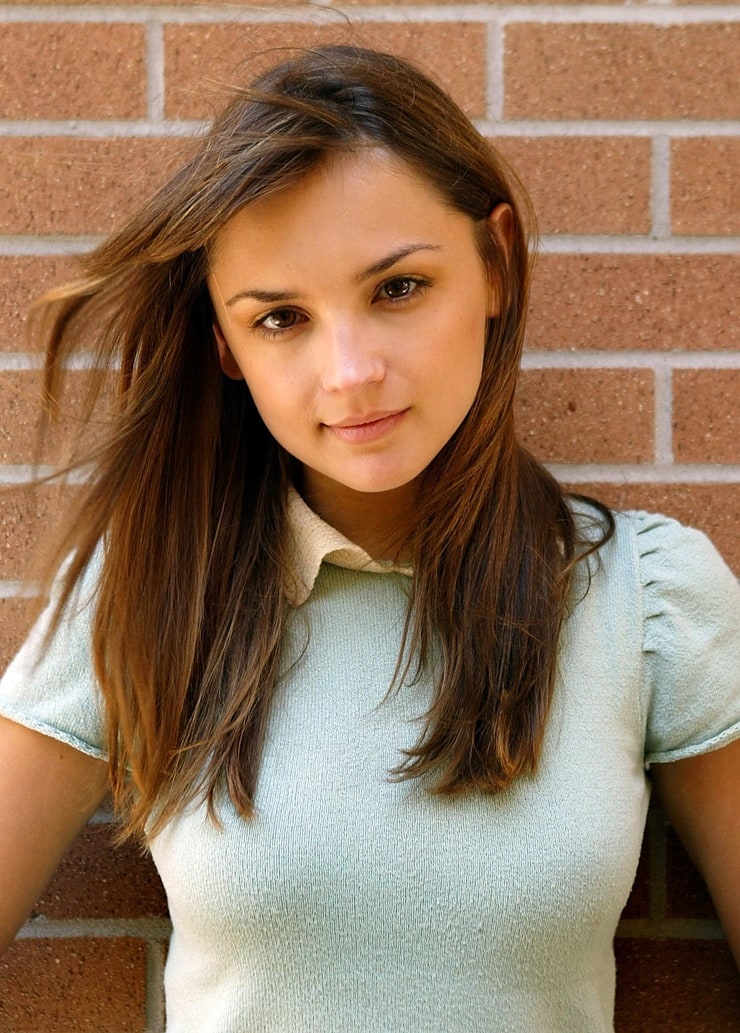 Picture of Rachael Leigh Cook.