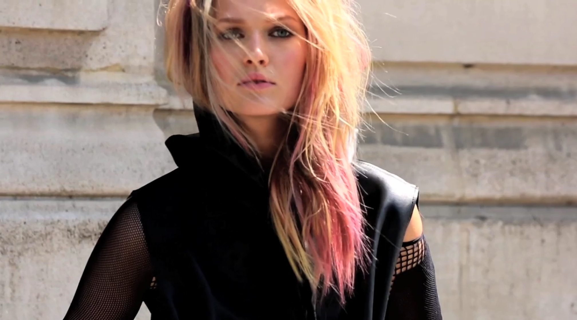 Toni Garrn
