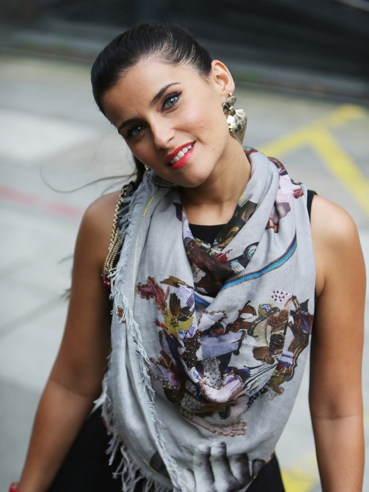 Picture of Nelly Furtado.