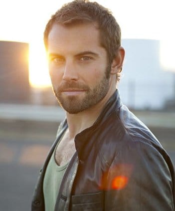 Picture of Daniel MacPherson