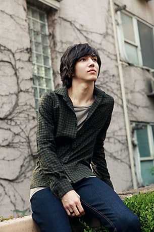 Kim Min Jun picture