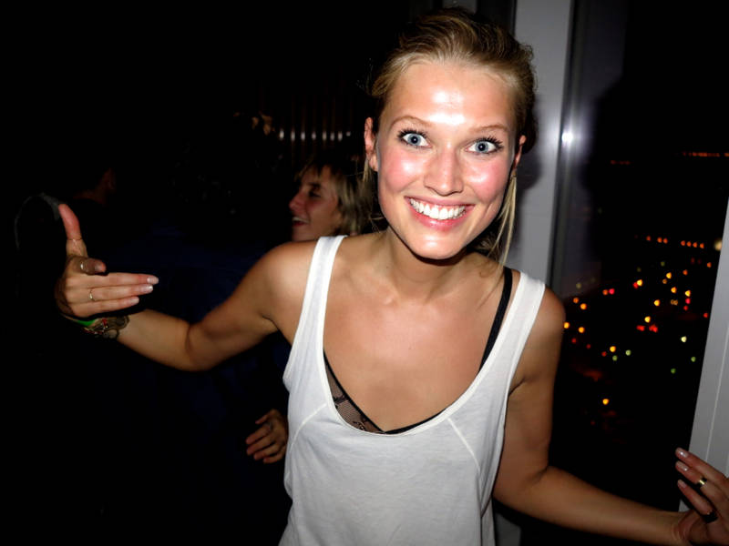 Toni Garrn