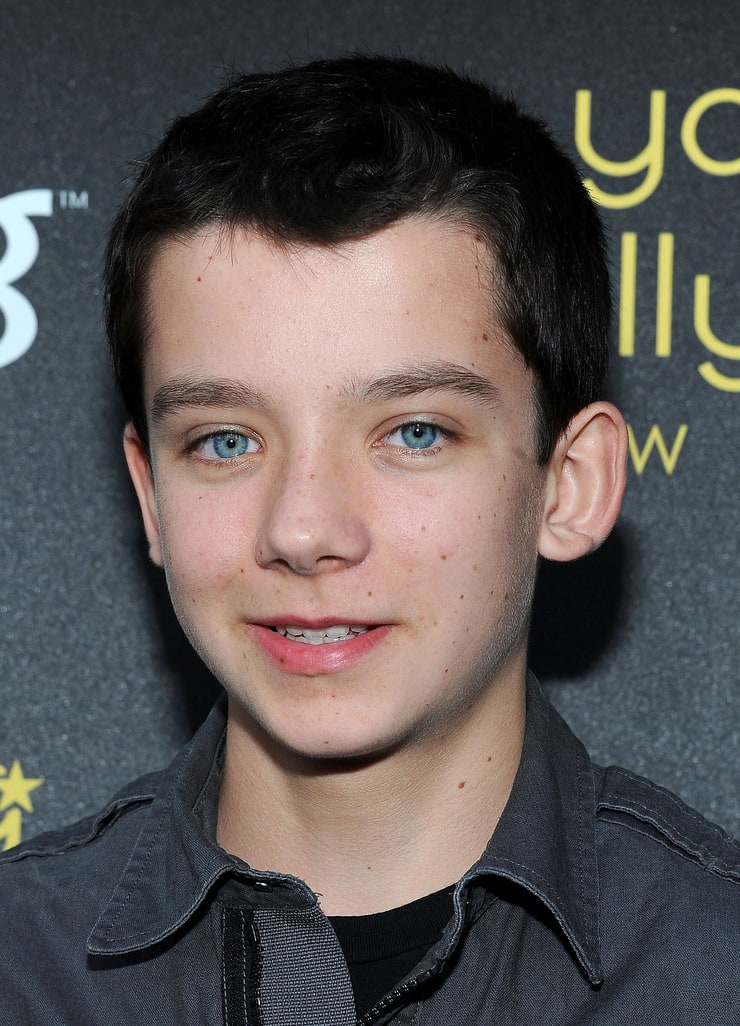 Asa Butterfield narnia