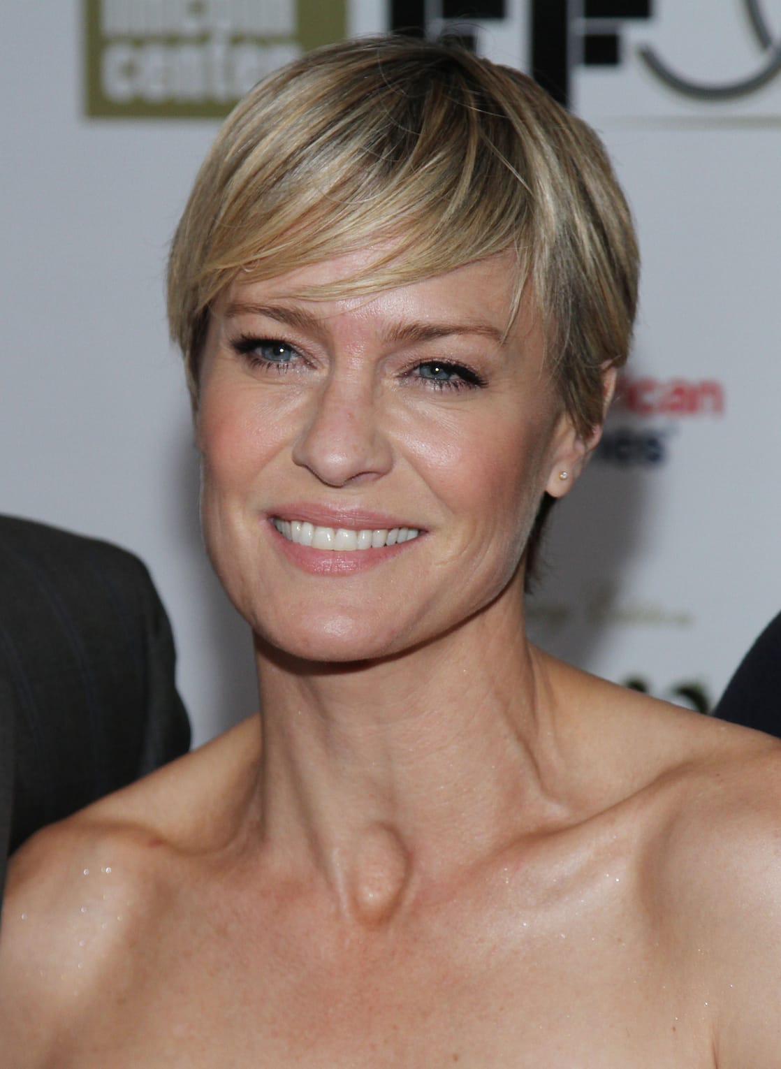 Robin Wright body