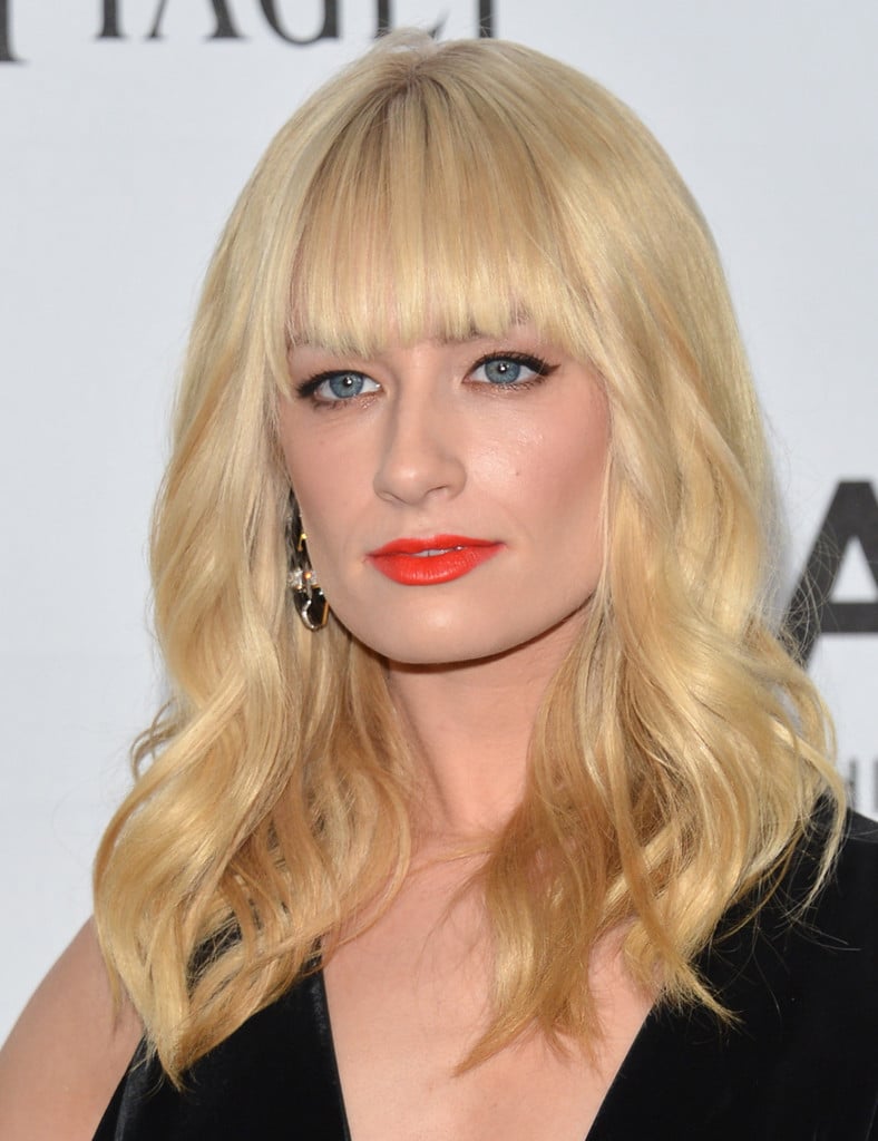 Beth Behrs picture