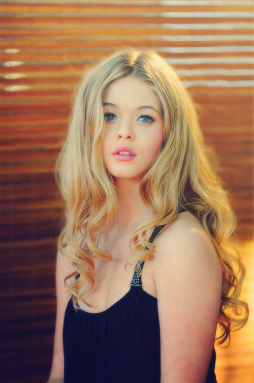 Sasha Pieterse Picture 1432