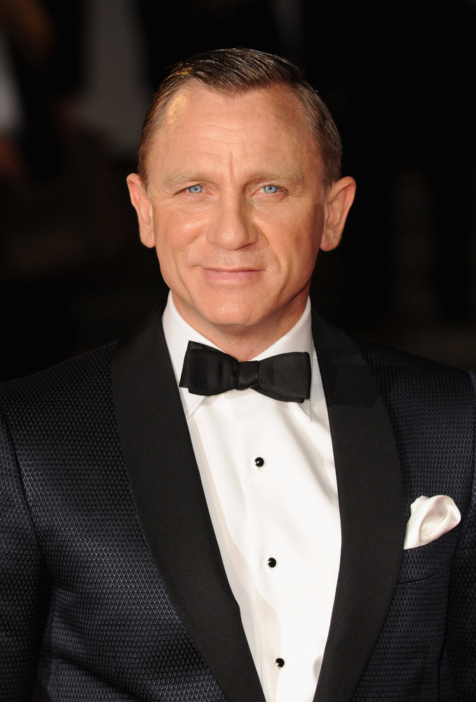 Daniel Craig image