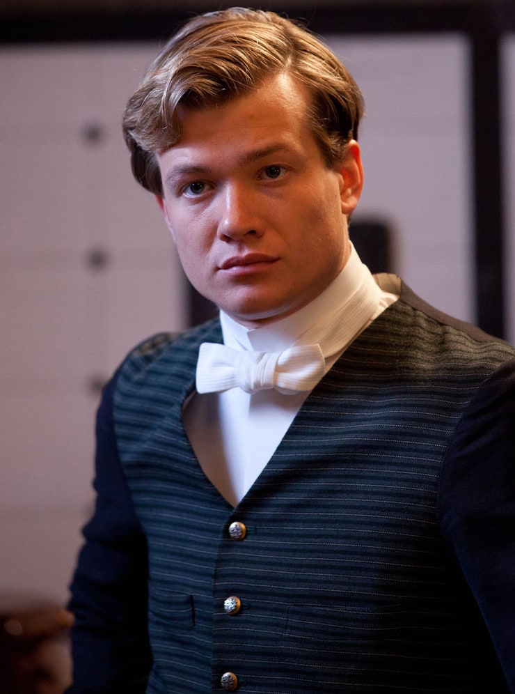 Picture of Ed Speleers