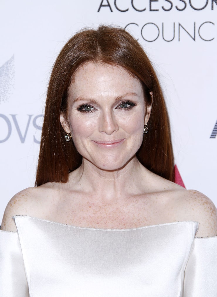 Picture of Julianne Moore.