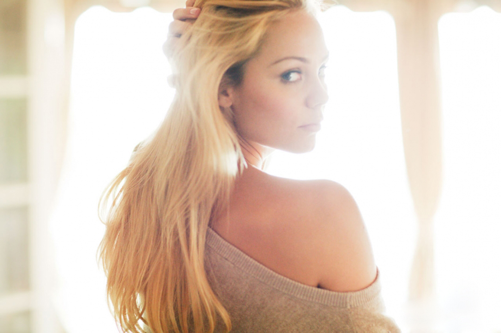 Laura Vandervoort Laura Vandervoort