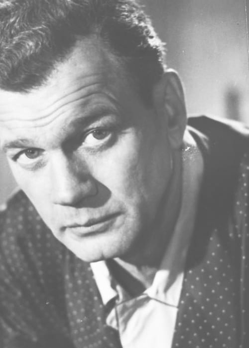 Picture of Joseph Cotten