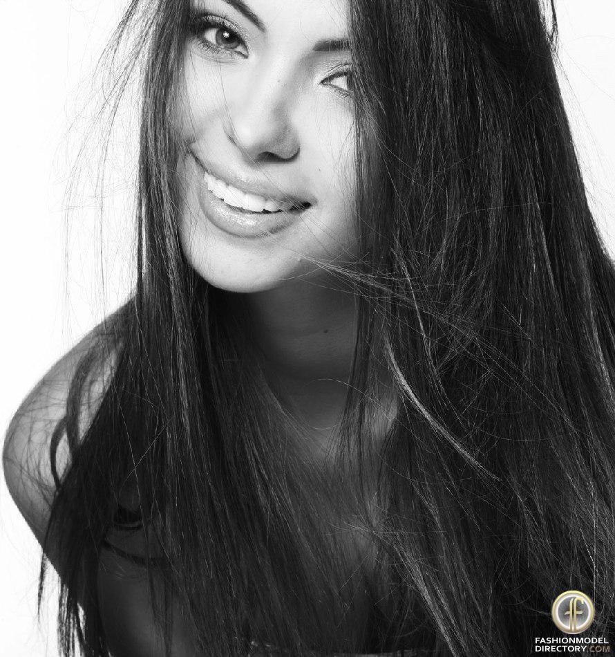 890full-natalie-vertiz.jpg